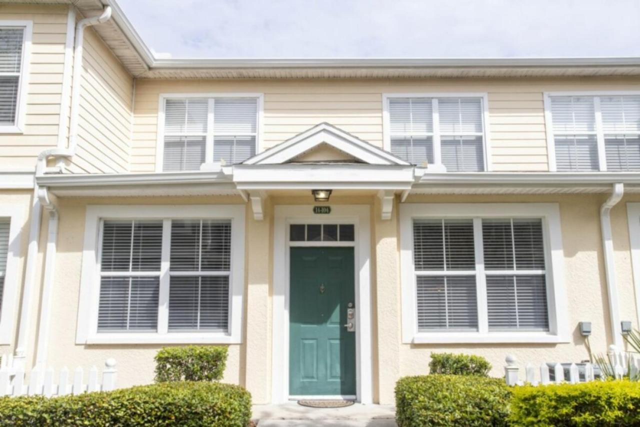 Charming 3-bedroom In Gated Community - Your Perfect Getaway! * Kissimmee